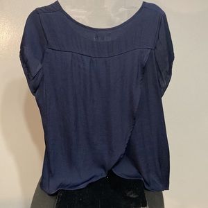 Maurice’s CUTE short sleeve dark navy top with split back size Large